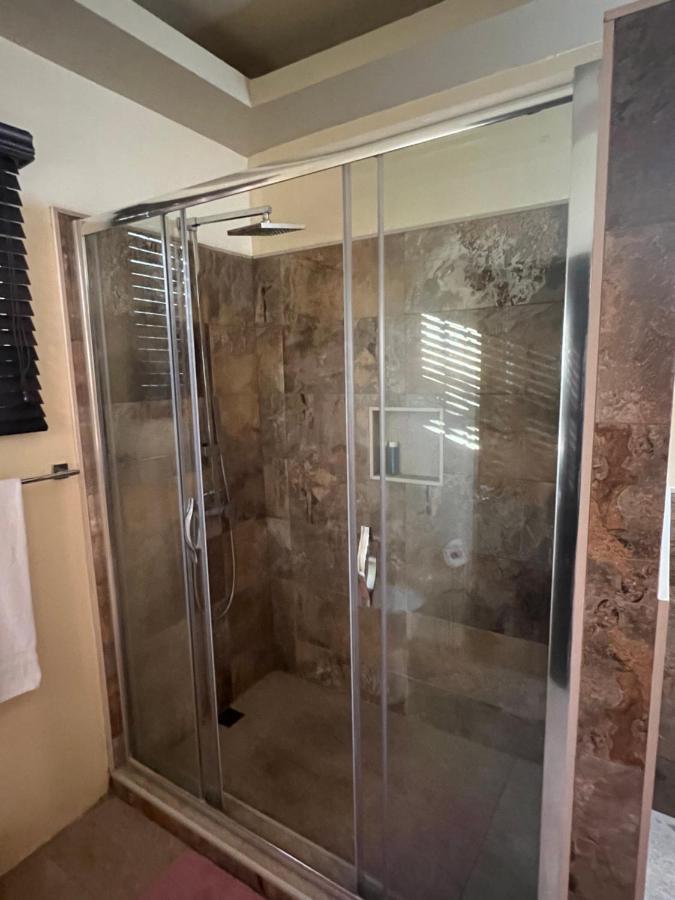 Kingston Oasis One Bedroom Zewnętrze zdjęcie
